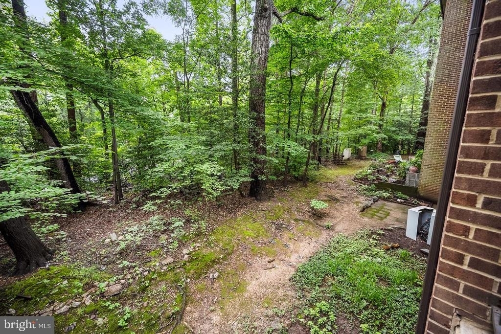 1423 Northgate Square - Photo 21