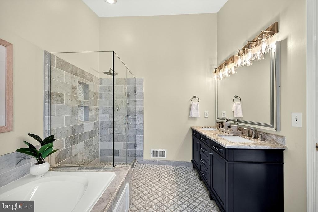 8006 Trevor Place - Photo 24