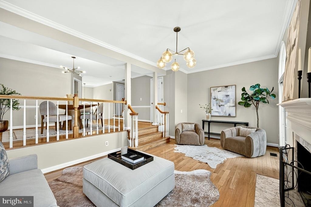 8006 Trevor Place - Photo 15