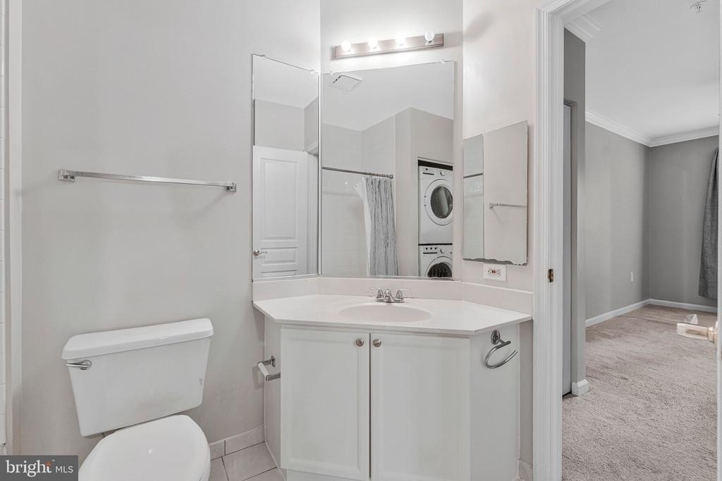 2204 Westcourt Lane - Photo 17