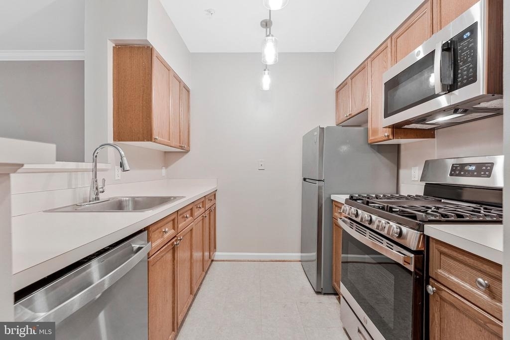 2204 Westcourt Lane - Photo 1