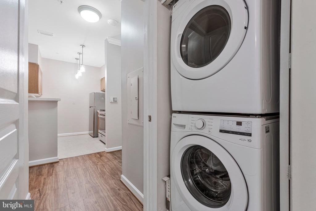 2204 Westcourt Lane - Photo 19