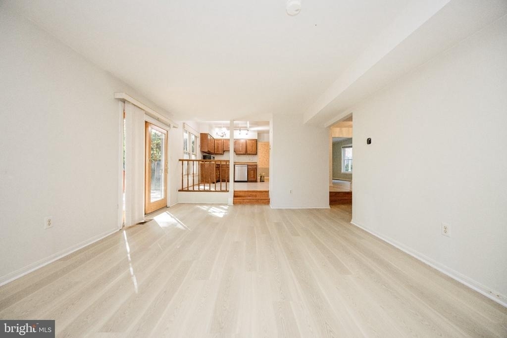 8465 Sevan Court - Photo 11