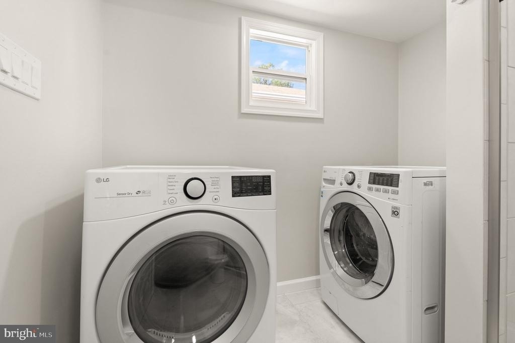 6404 Wayside Place - Photo 27