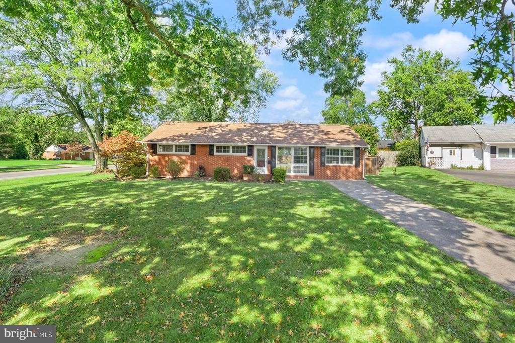 6404 Wayside Place - Photo 40