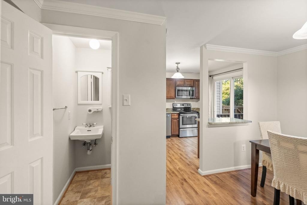 7123 Dijohn Court Drive - Photo 9
