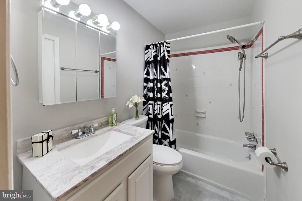 2045 Westmoreland Street - Photo 20