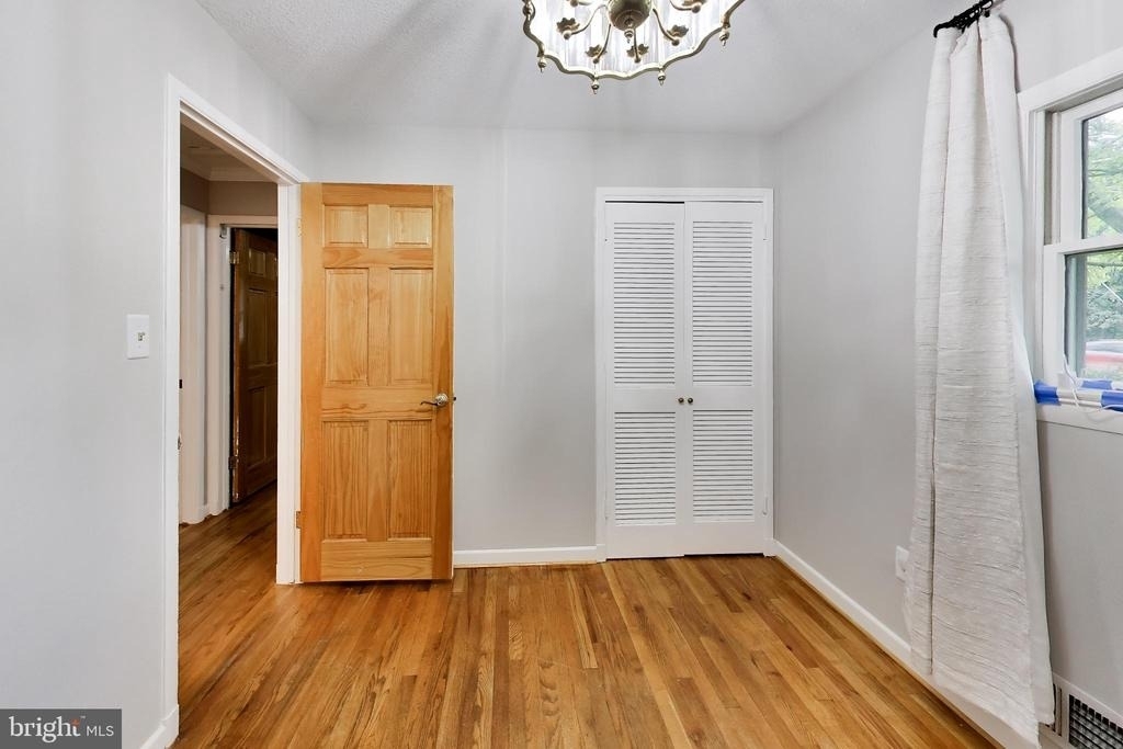2045 Westmoreland Street - Photo 19