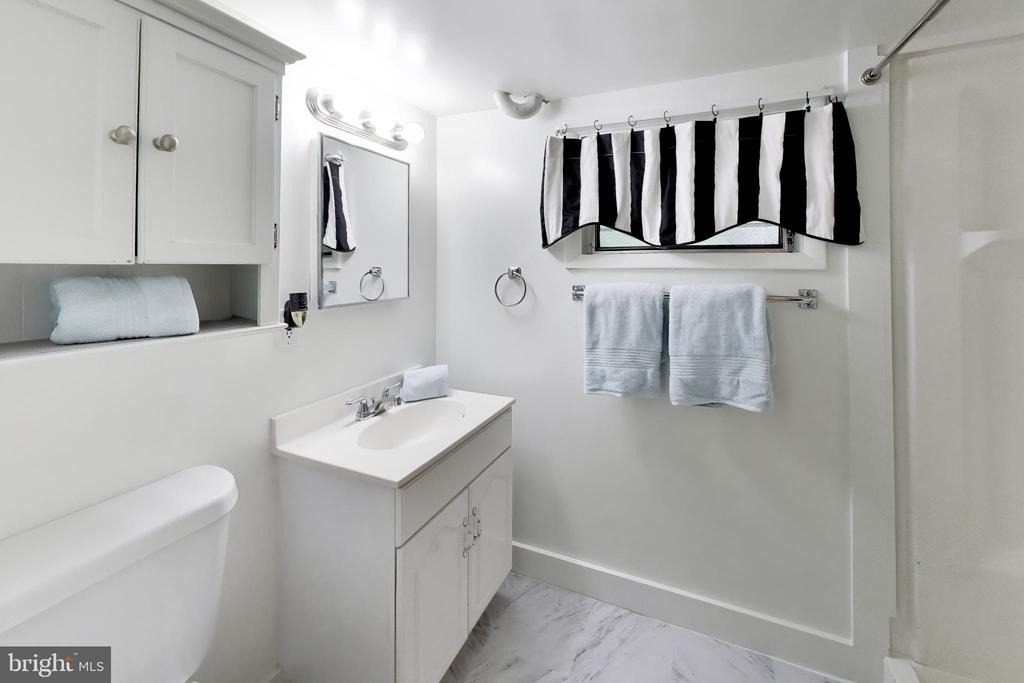 2045 Westmoreland Street - Photo 28