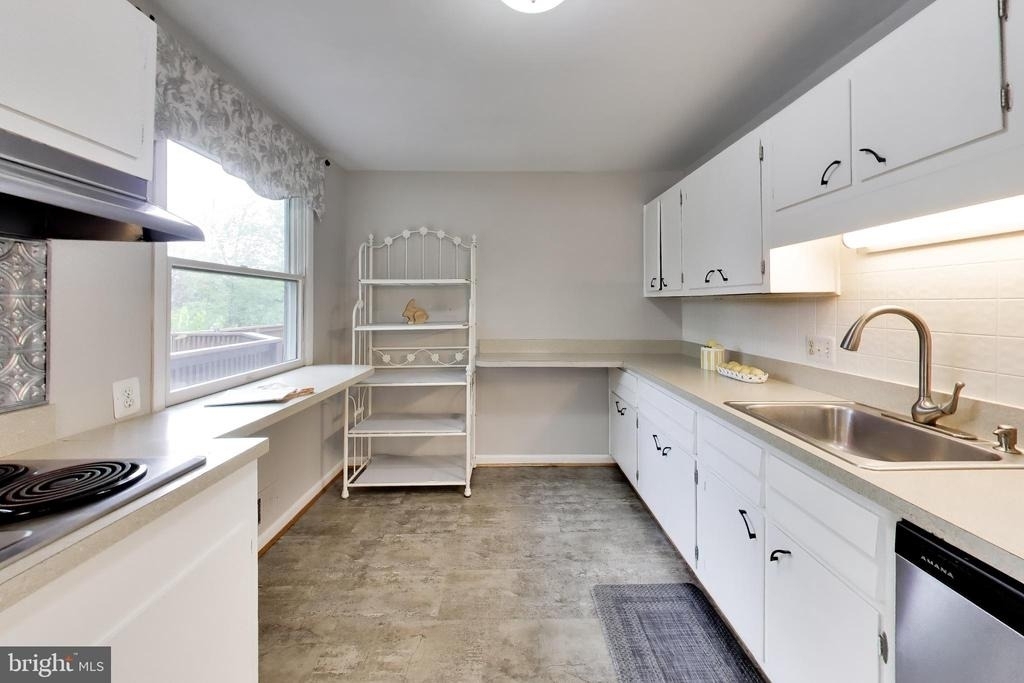 2045 Westmoreland Street - Photo 8