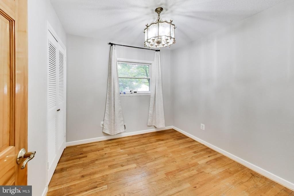 2045 Westmoreland Street - Photo 18