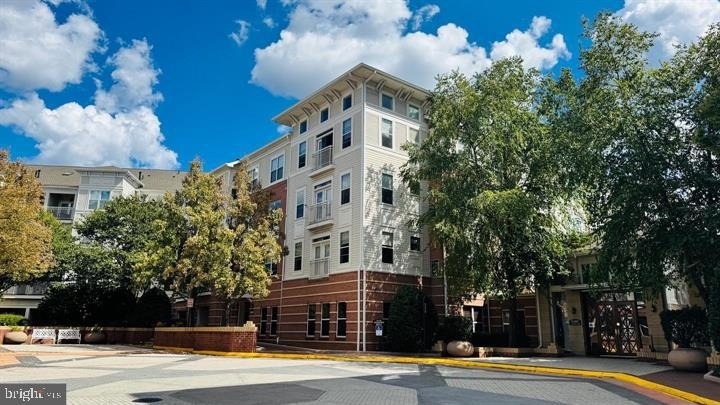 9480 Virginia Center Boulevard - Photo 2