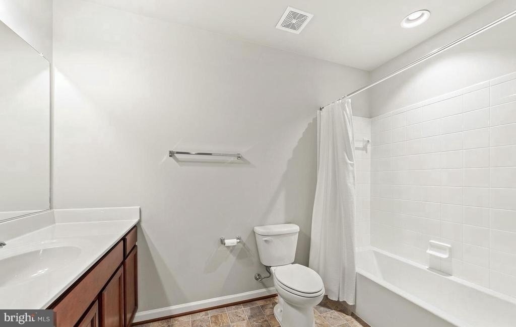 108 Halo Court - Photo 2