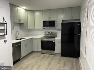 216 Cameron Street - Photo 1