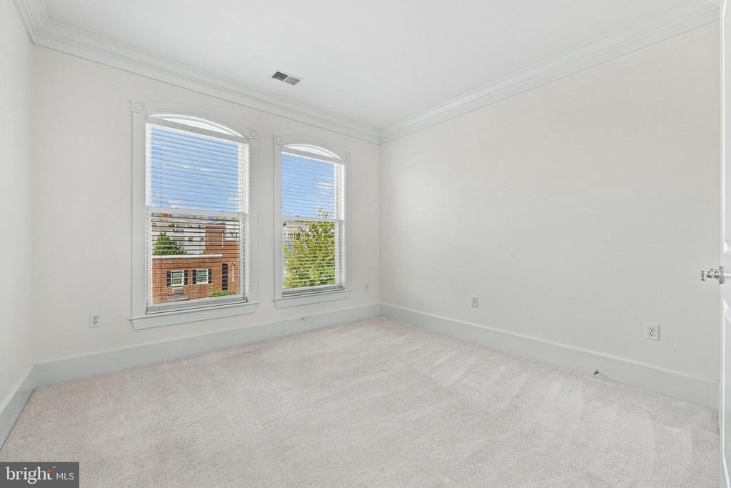 910 Powhatan Street - Photo 22