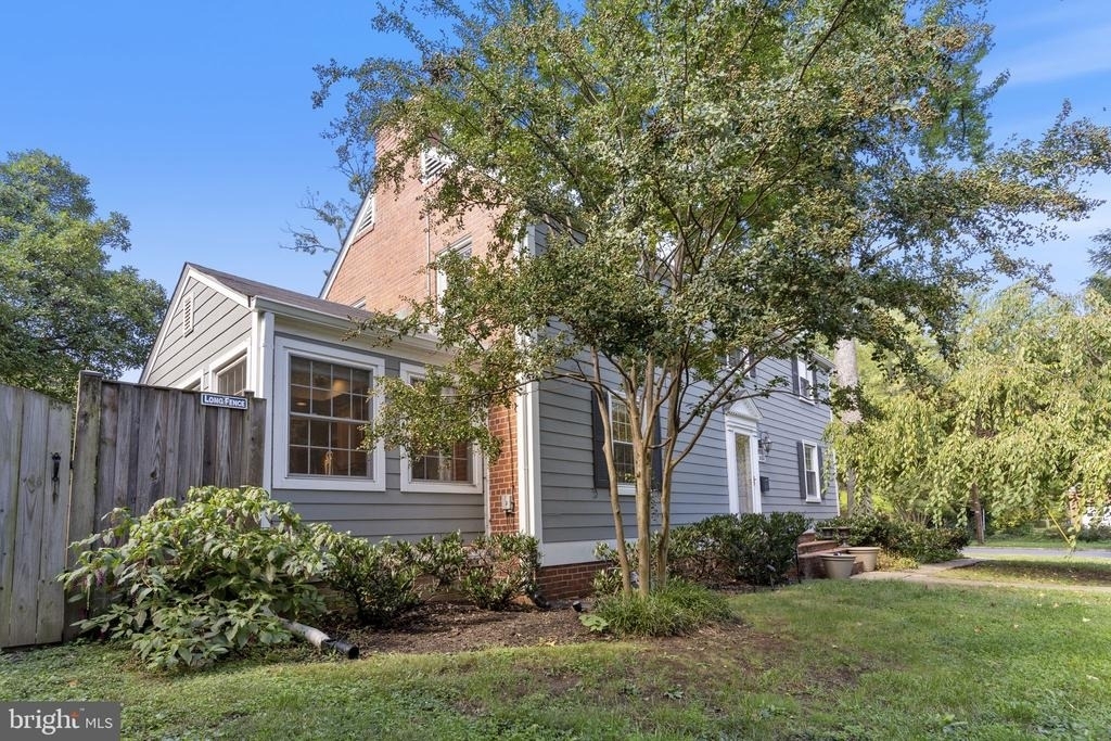 3114 Russell Road - Photo 0