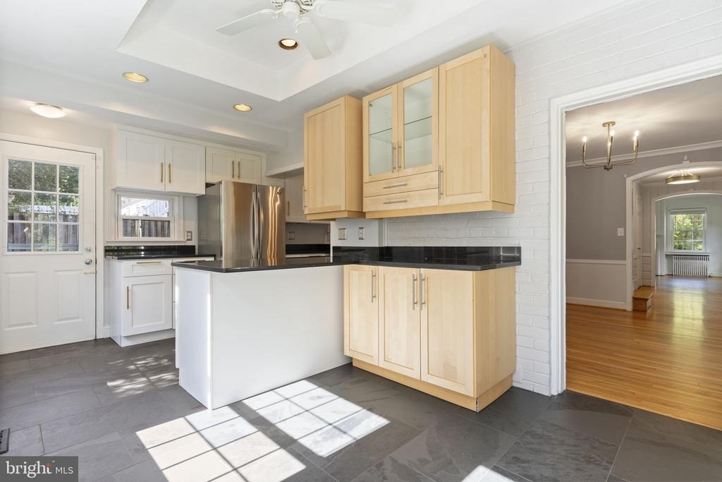 3114 Russell Road - Photo 11