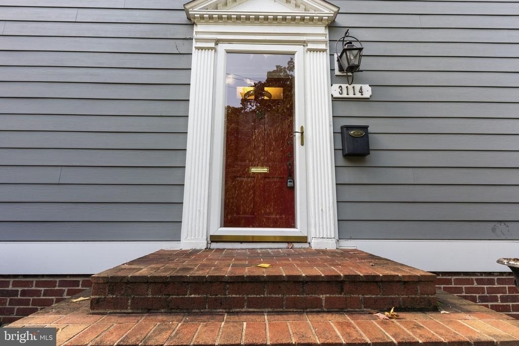 3114 Russell Road - Photo 3