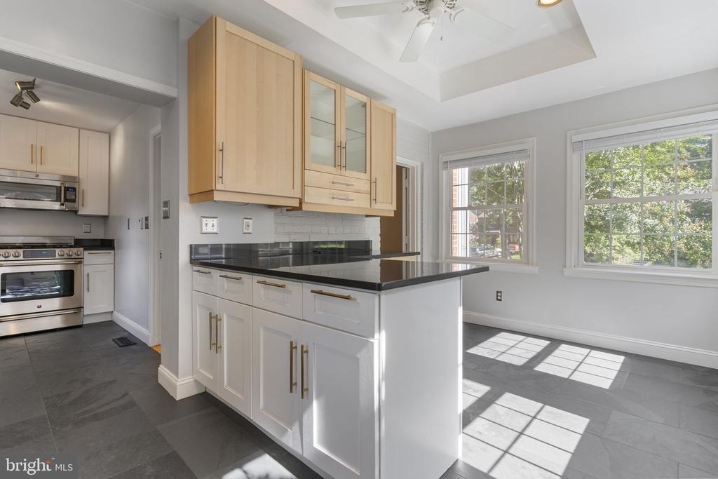 3114 Russell Road - Photo 13