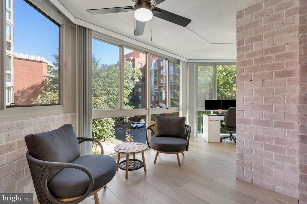 1001 N Vermont Street - Photo 4