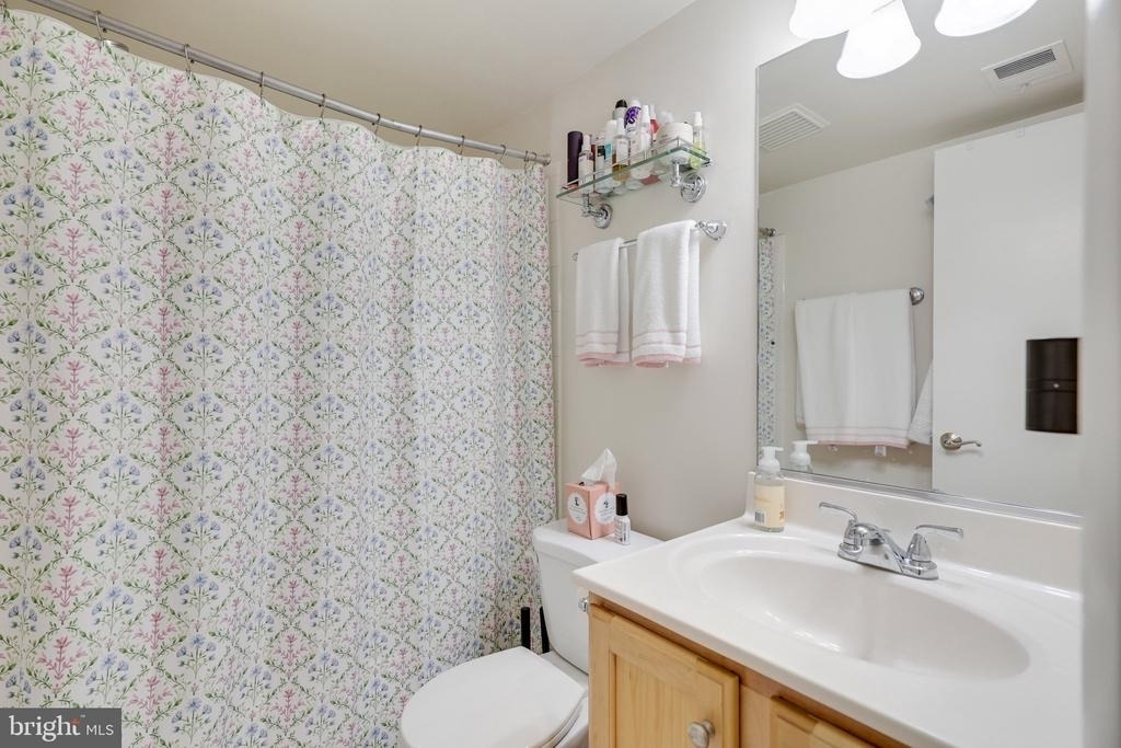 1001 N Vermont Street - Photo 10