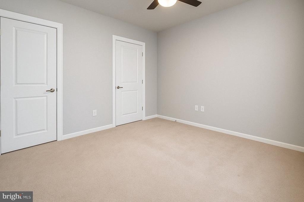 2200 N Westmoreland Street - Photo 8