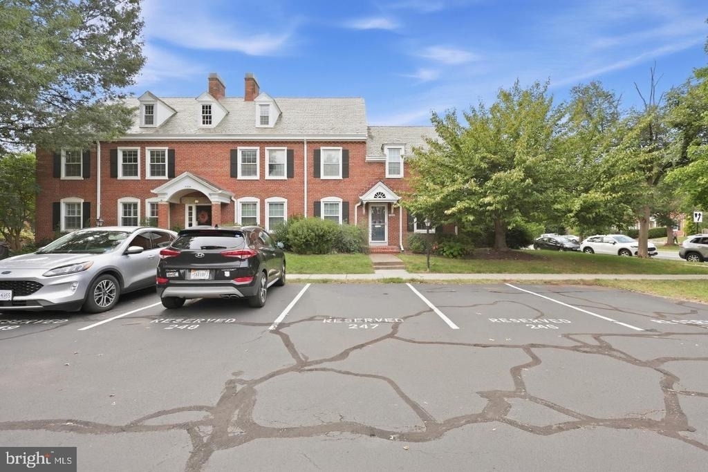4656 34th Street S - Photo 21