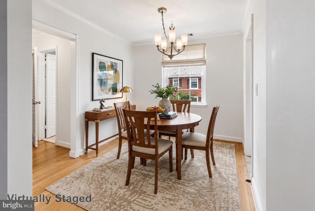 4656 34th Street S - Photo 4