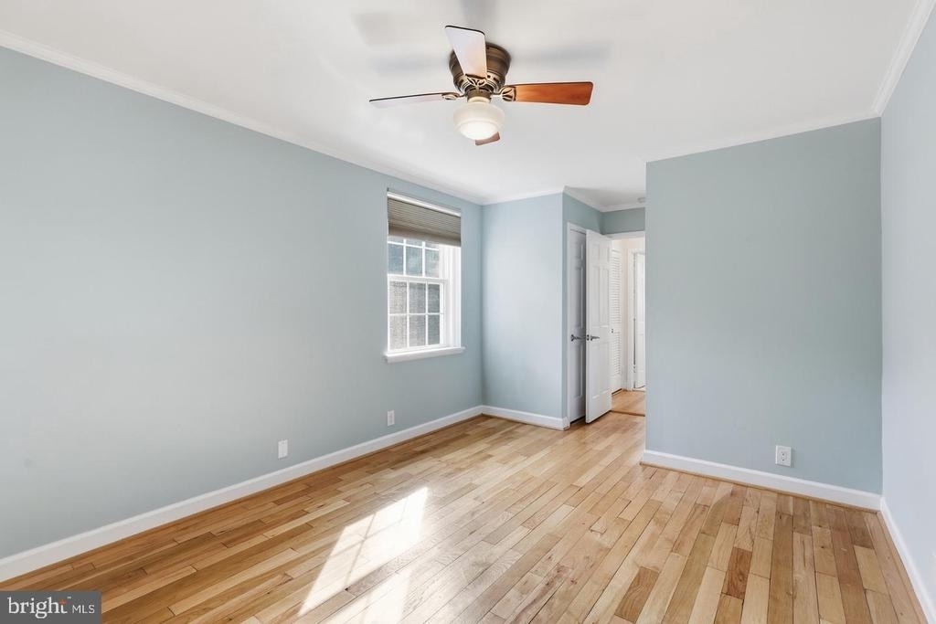 4656 34th Street S - Photo 11