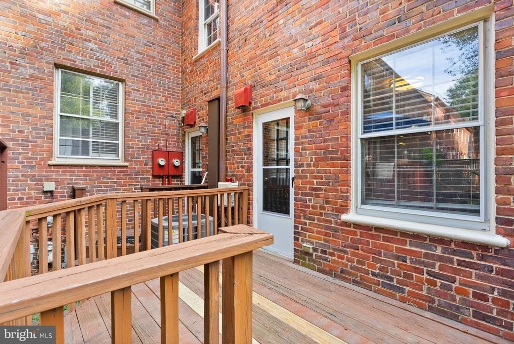 1400 S Barton Street - Photo 23
