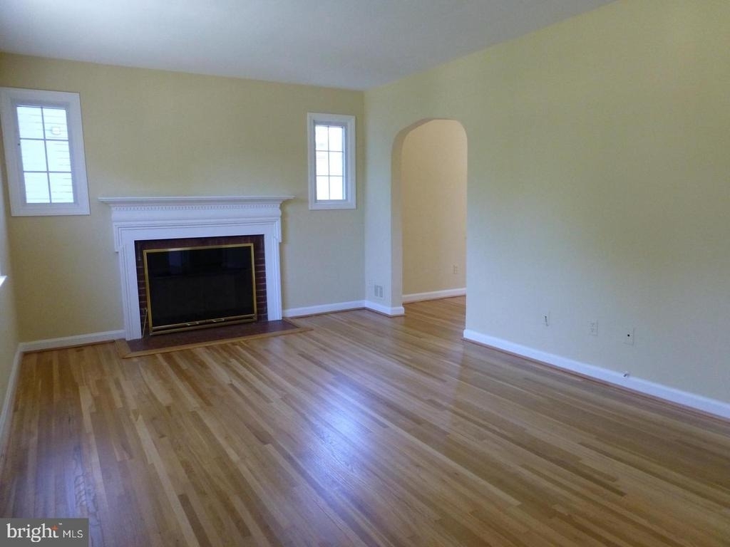 5301 N Carlin Springs Road - Photo 1