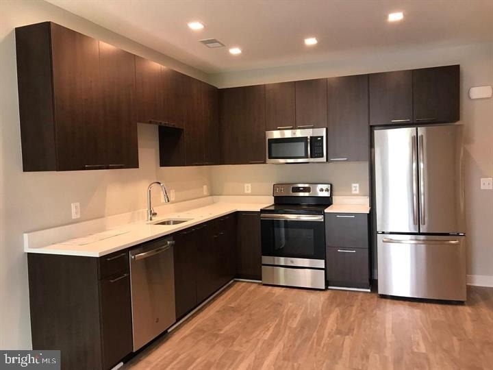 989 S Buchanan Street - Photo 10