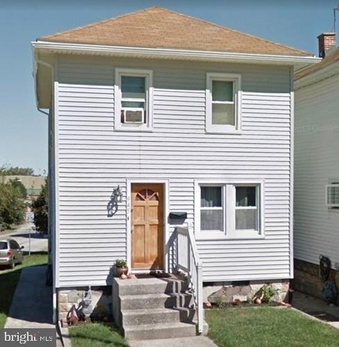 945 Edgar Street - Photo 0