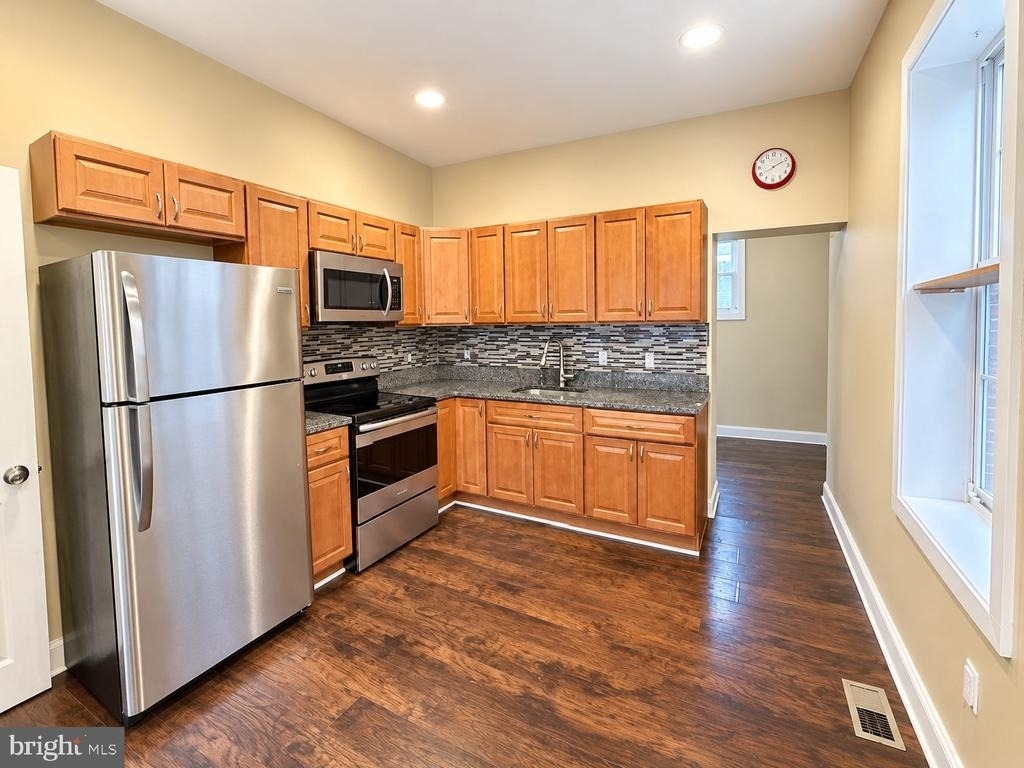 3049 Redner Street - Photo 6