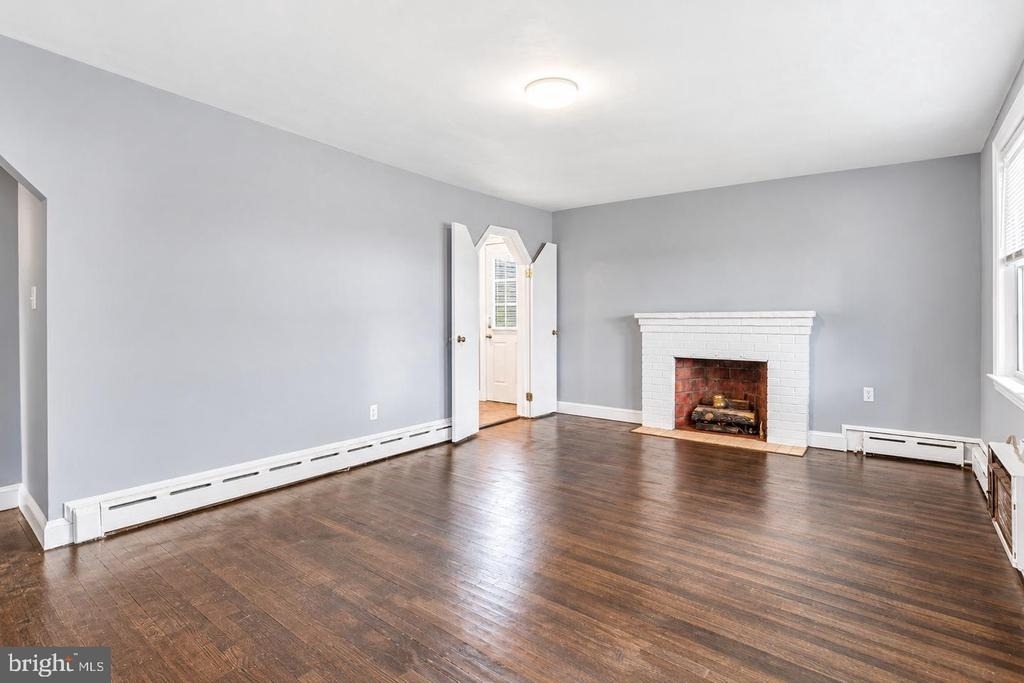 1443 Rhawn Street - Photo 1