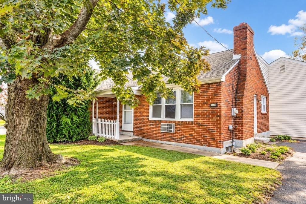 1443 Rhawn Street - Photo 24