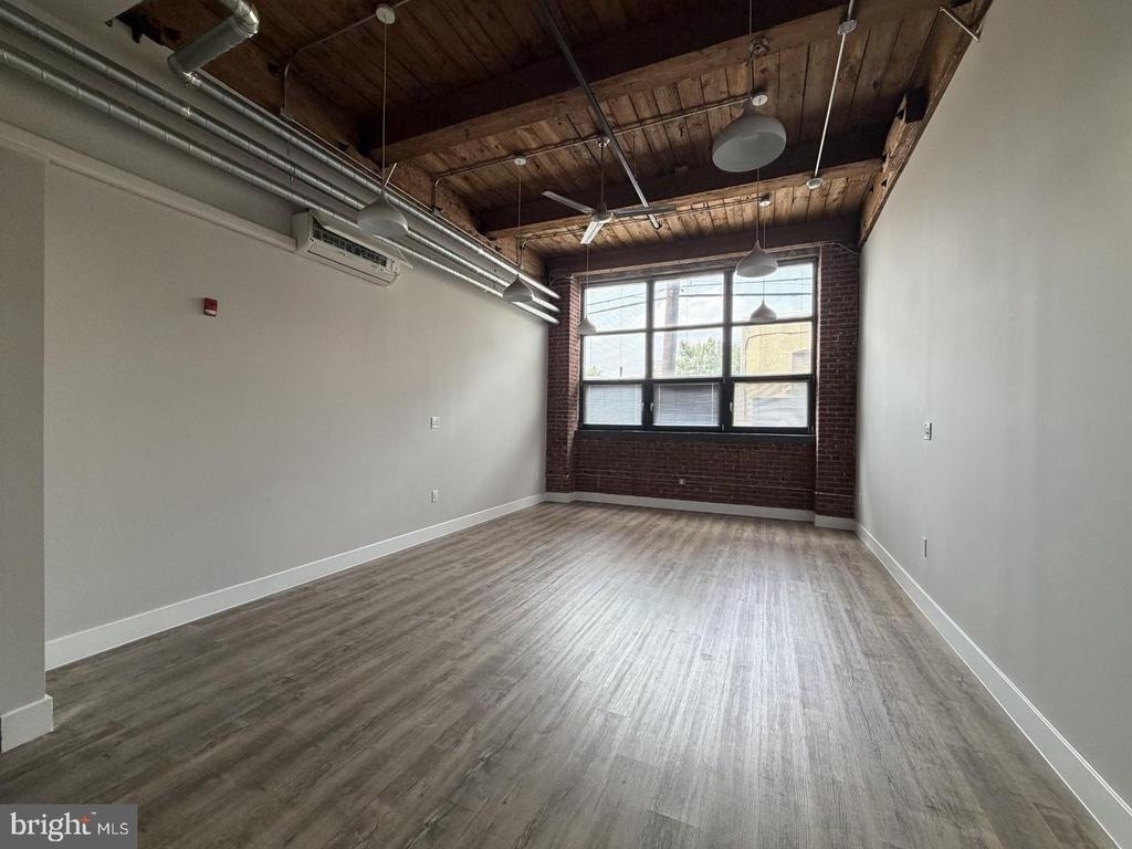 1825 E Atlantic Street - Photo 5