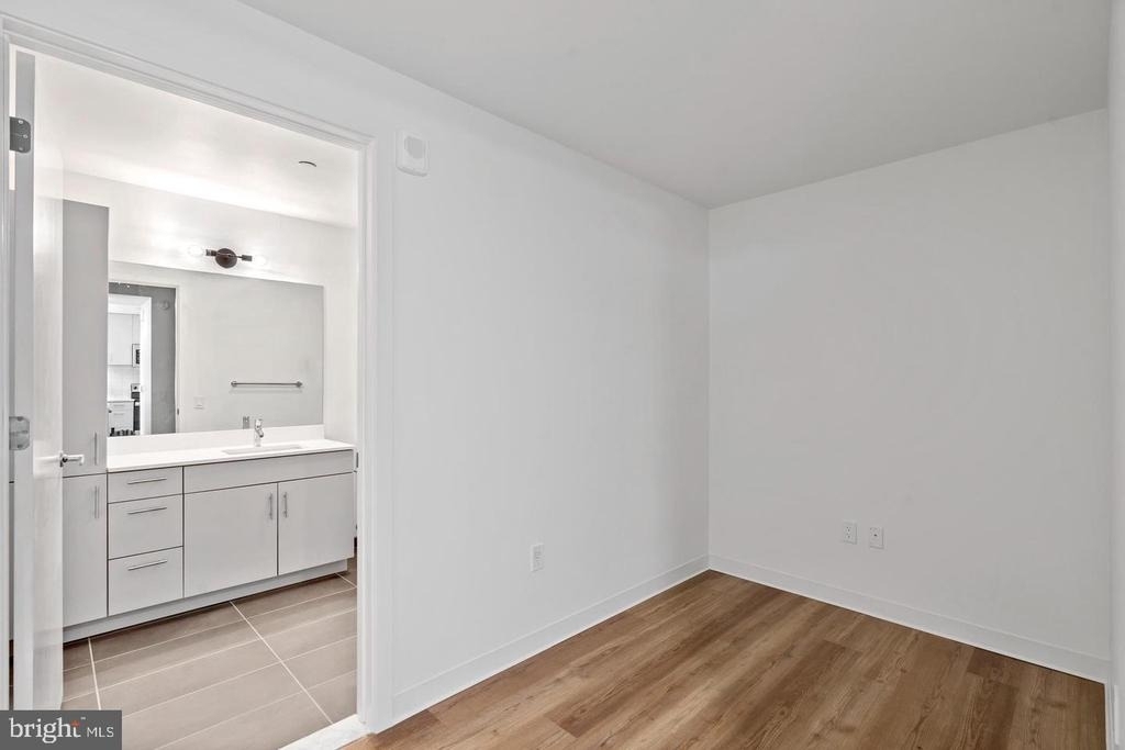 569 N 5th Street - Photo 13