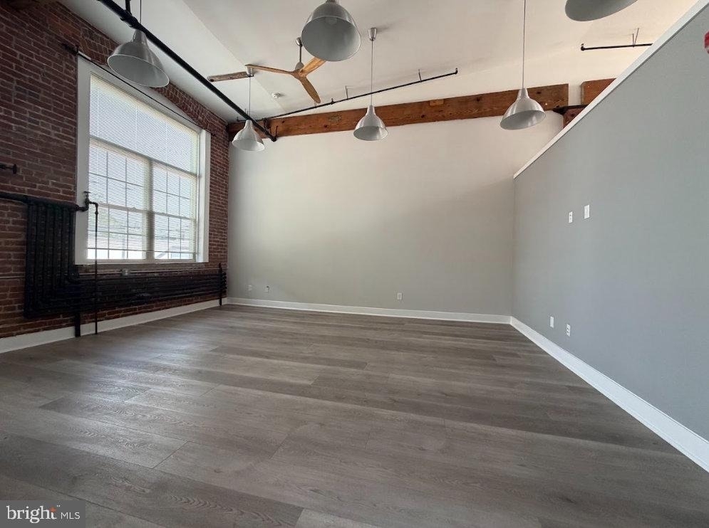 1822 E Glenwood Avenue - Photo 11