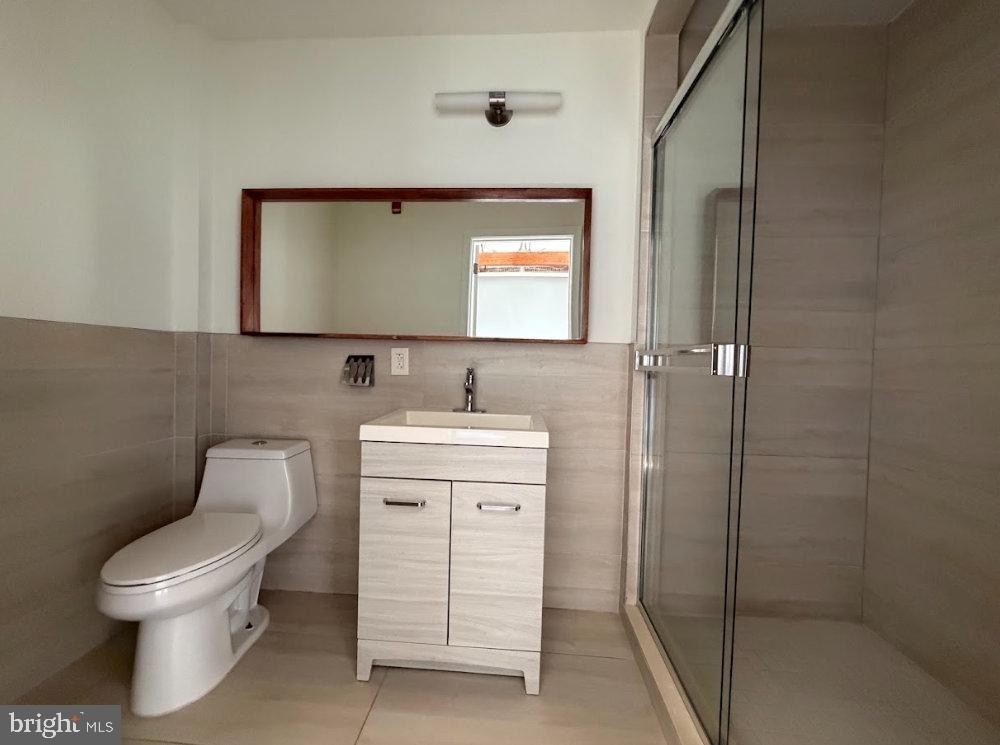 1822 E Glenwood Avenue - Photo 8