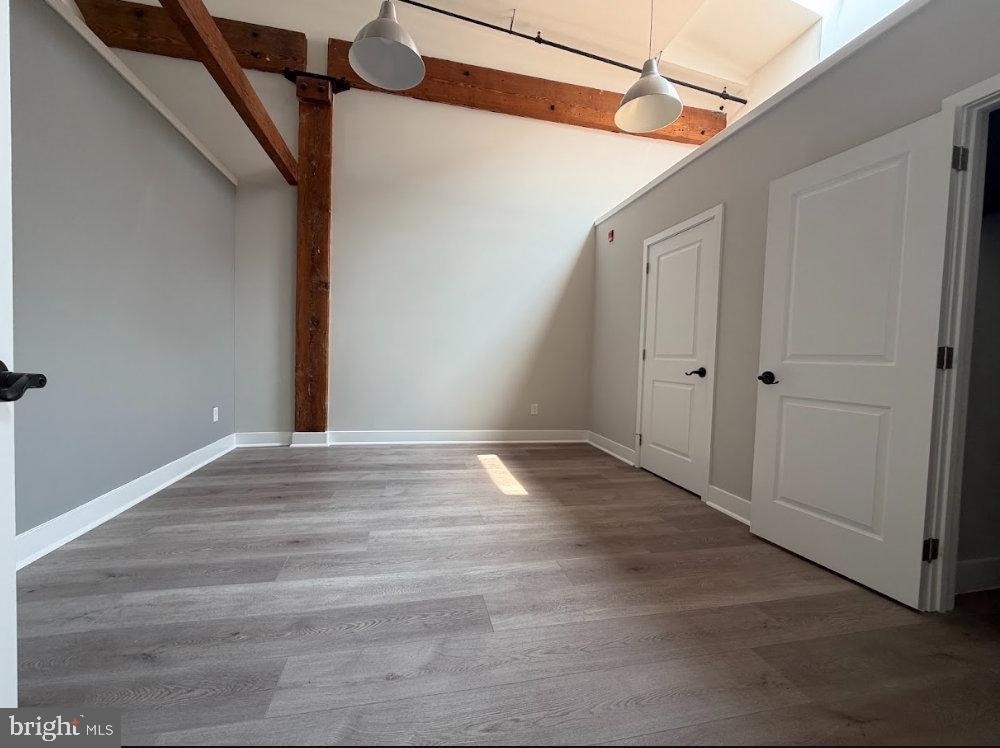 1822 E Glenwood Avenue - Photo 6