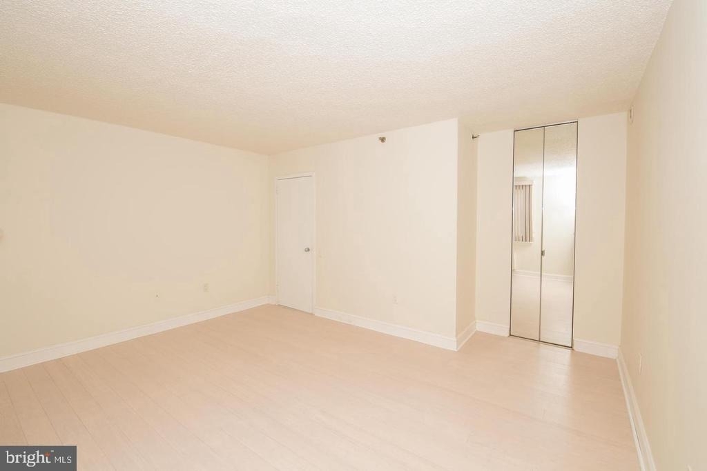 2201 Cherry Street - Photo 9
