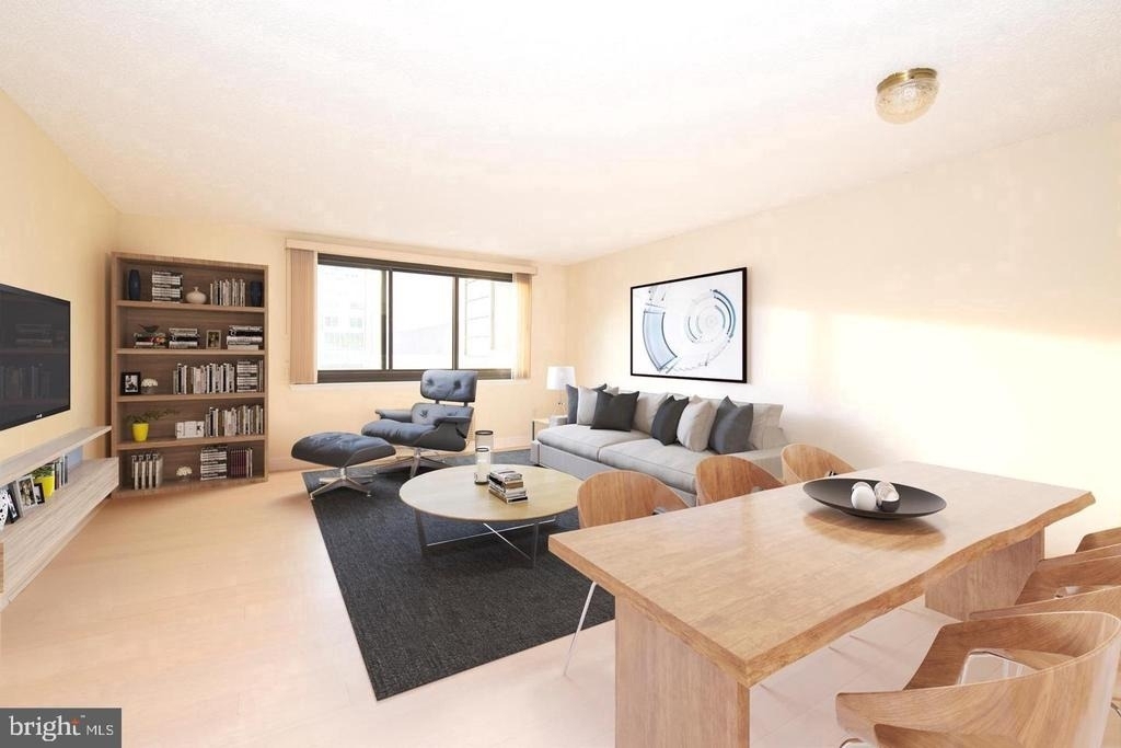 2201 Cherry Street - Photo 1