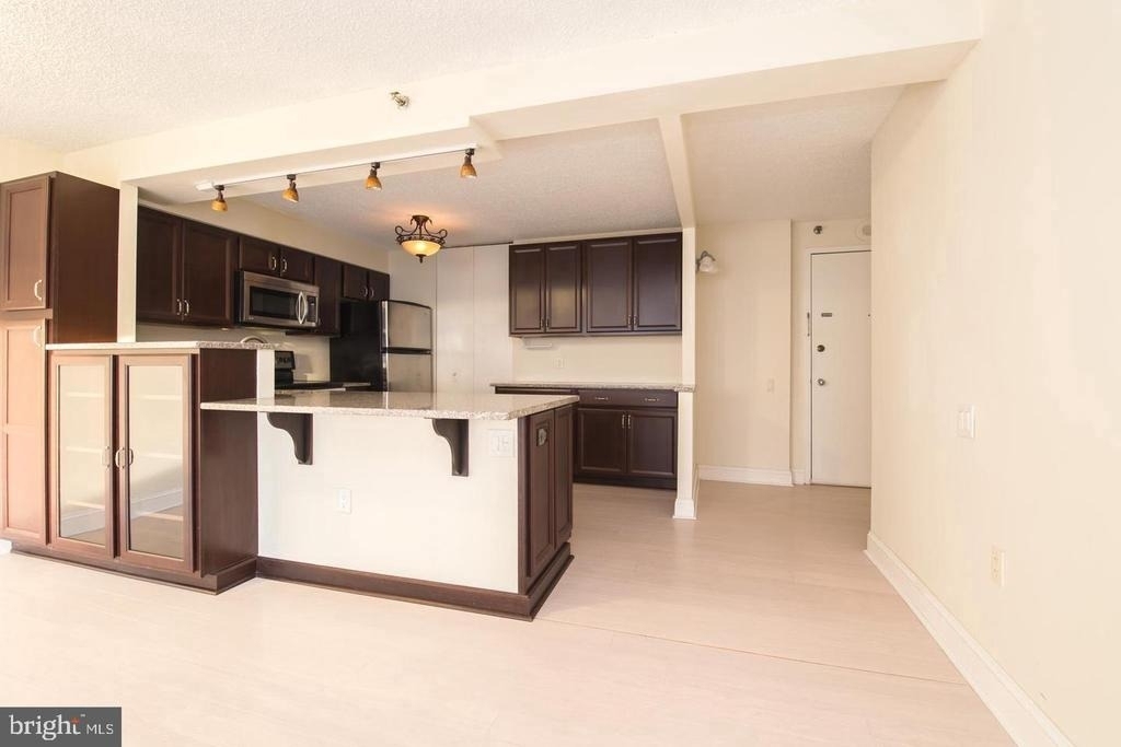 2201 Cherry Street - Photo 5