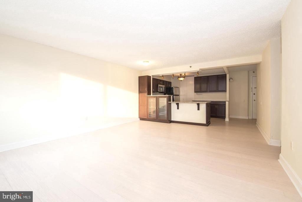 2201 Cherry Street - Photo 4