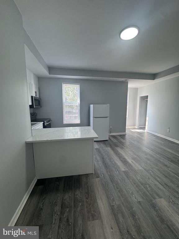 643 W Oxford Street - Photo 10