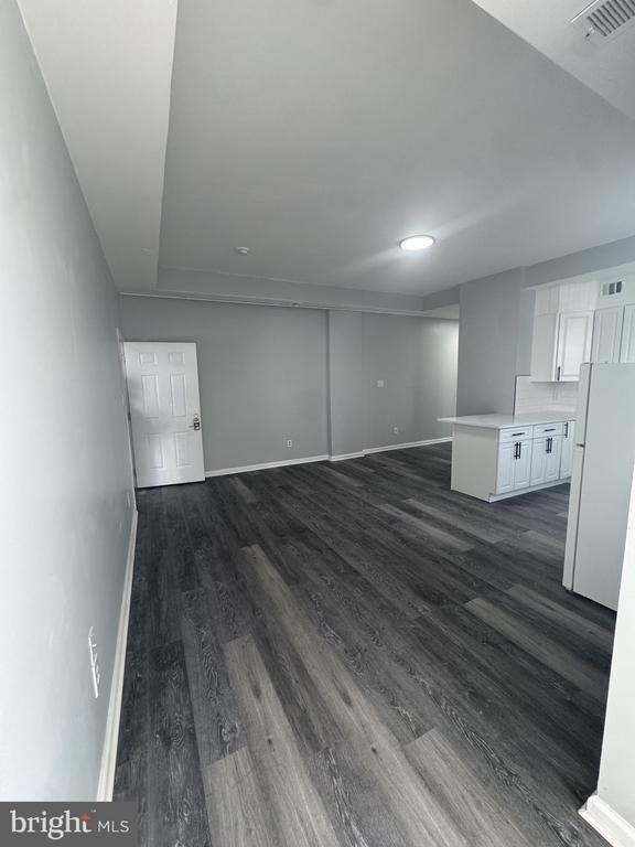 643 W Oxford Street - Photo 9