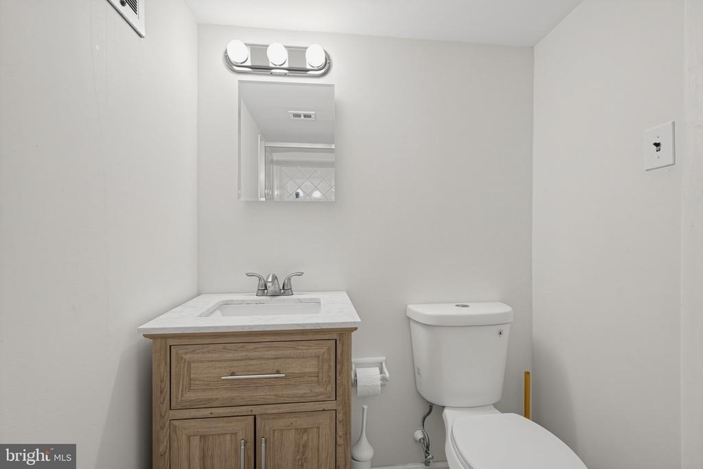 274 Greenough Street - Photo 9
