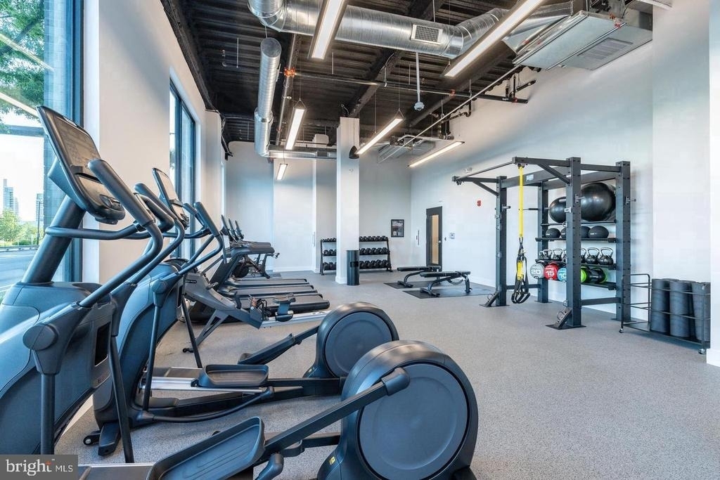 1130 N Delaware Avenue - Photo 17