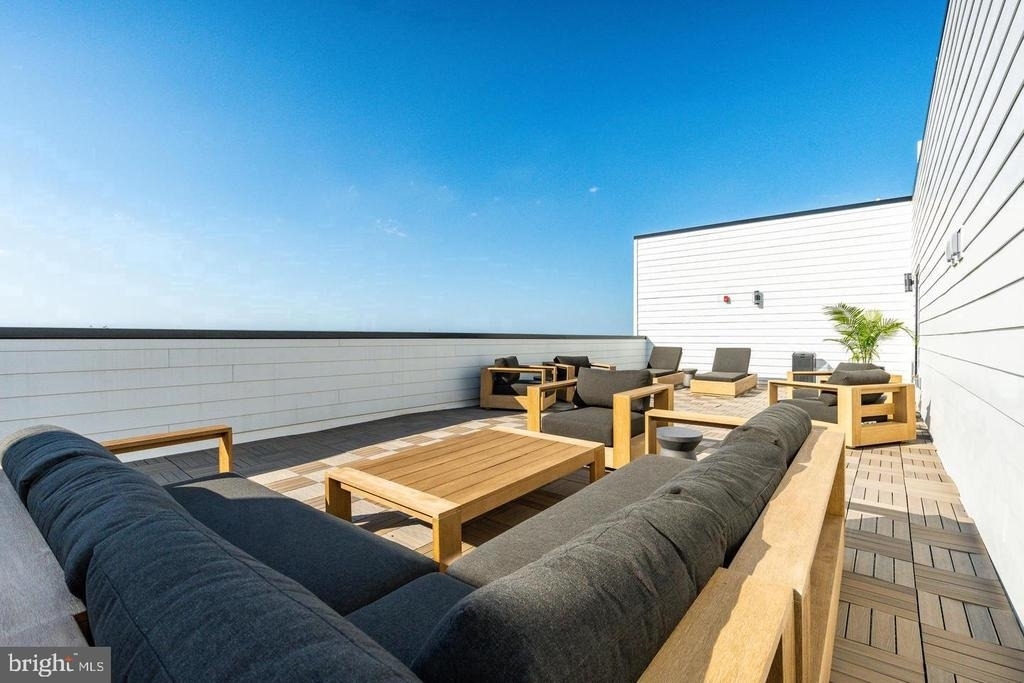 1130 N Delaware Avenue - Photo 21